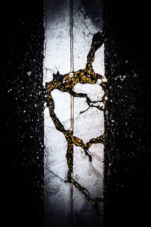 The Past Reveals Itself in the Cracks