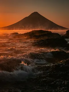 The Fire within the Mist