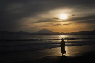 夕暮れの江の島