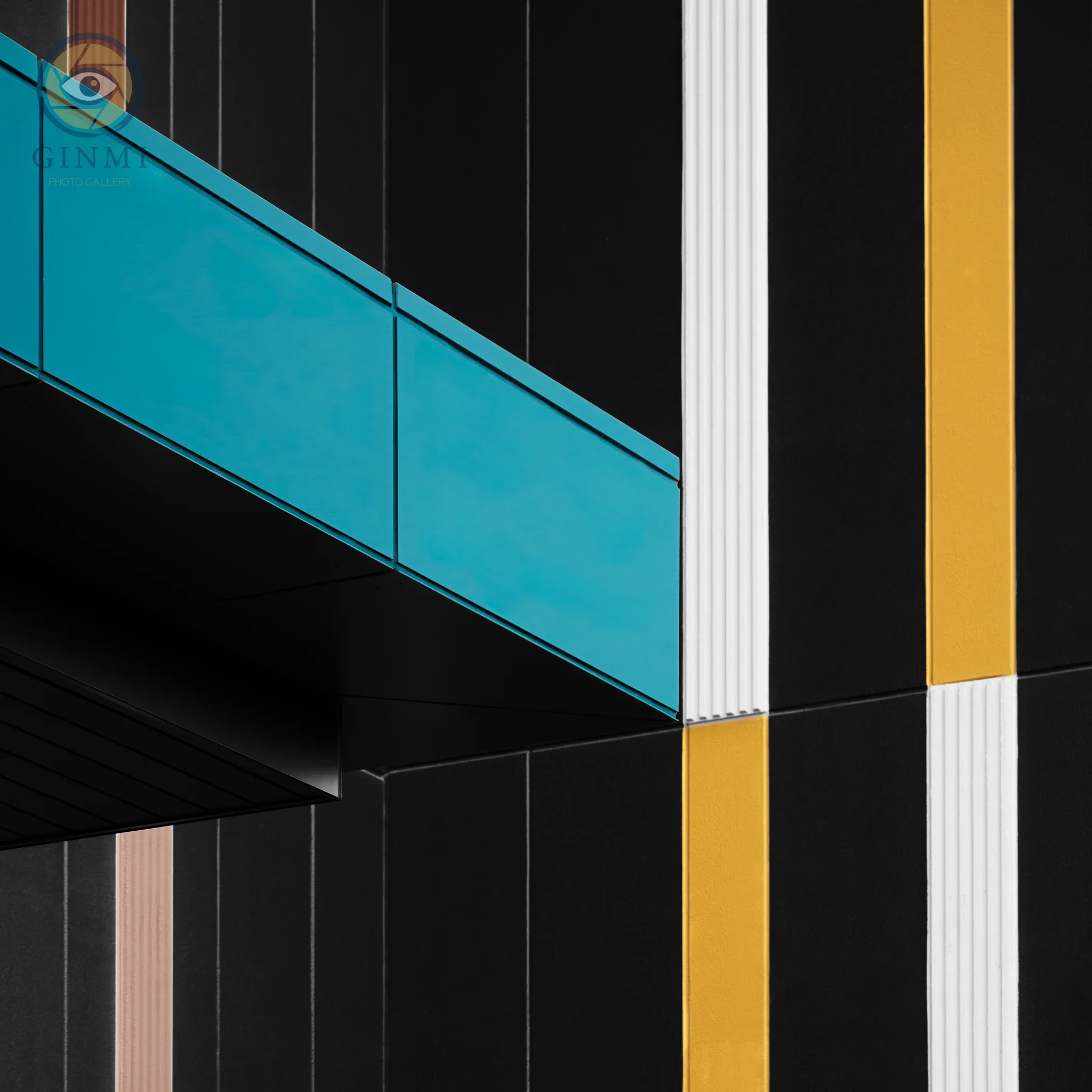 Geometric Wall