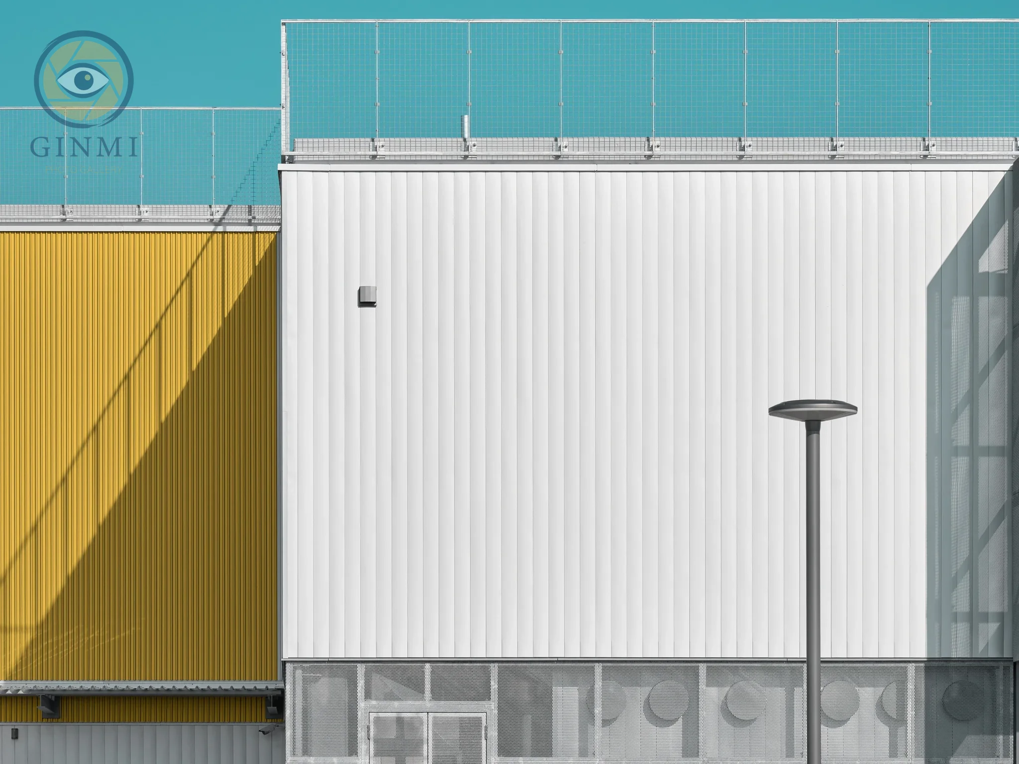 Yellow in Geometry