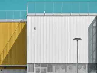 Yellow in Geometry